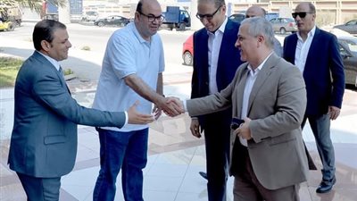 رئيس الوطنية للصحافة يزور جامعة الأهرام الكندية وأكاديمية أخبار اليوم | صور 