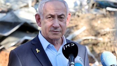 نتنياهو يتوعد بالقضاء علي 