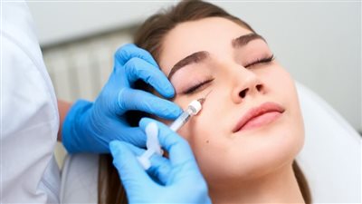 بعد انتشاره في كوريا.. كل ما تحتاج معرفته عن فيلر نفخ الجفون