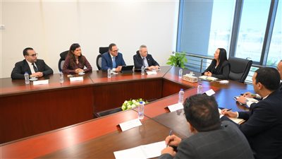 وزيرة التضامن تلتقي رئيس جمعية رجال أعمال إسكندرية لتمكين الأسرالأكثر احتياجا