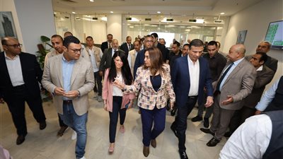 3 وزراء ومحافظ مطروح يفتتحون المركز التكنولوجي لخدمة المواطنين والمستثمرين 