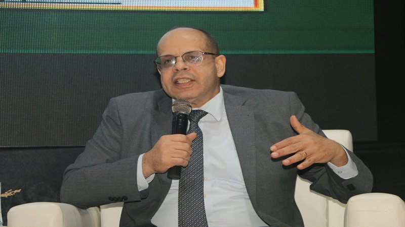 الدكتور أكرم القصاص