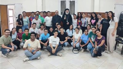 الأنبا باسيليوس يتفقد مؤتمر المرحلة الإعدادية بكنيسة مار مرقس بالمنيا