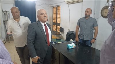 ضبط 13 طنًا أغذية غير صالحة داخل مخزن مخالف بطوخ في القليوبية