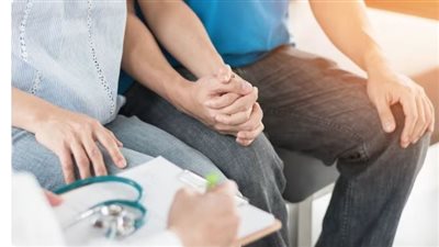 الذكاء الاصطناعي يحقق معجزة..زوجان يتمكنان من الحمل بعد 18 عامًا من المحاولات 