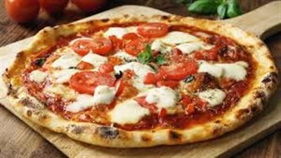 نيويورك تتصدر قائمة أفضل بيتزا في أمريكا… ولوس أنجلوس في المركز الثاني