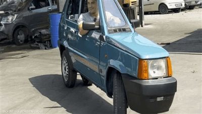 مخترع إيطالي يصمم أنحف سيارة قابلة للقيادة في العالم