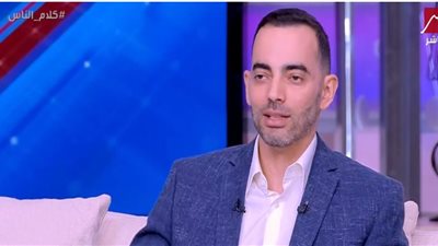 محمد هاني الناظر: عدم التعرض للشمس أمر ضروري لحماية بشرتنا|فيديو 