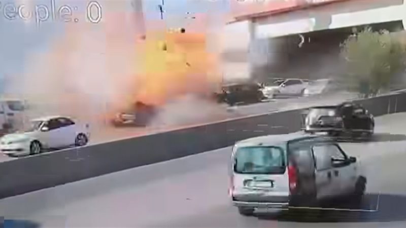 استهداف سيارة في