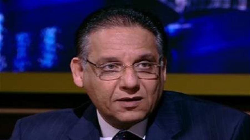 الكاتب الصحفي محمد