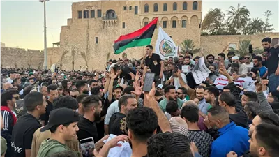 ليبيا.. مظاهرات في طرابلس تطالب برحيل حكومة الدبيبة