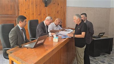 لجنة طلبات الترشح لانتخابات مجلس الشيوخ بجنوب سيناء تتلقى أوراق أول مرشح