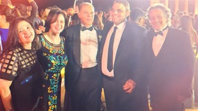 في زفاف نجله.. مي نور الشريف توجه رسالة إلى رامي إمام