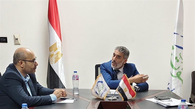 جانب من اجتماع للحزب