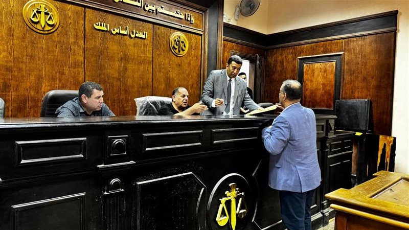 التقدم باوراق الترشح