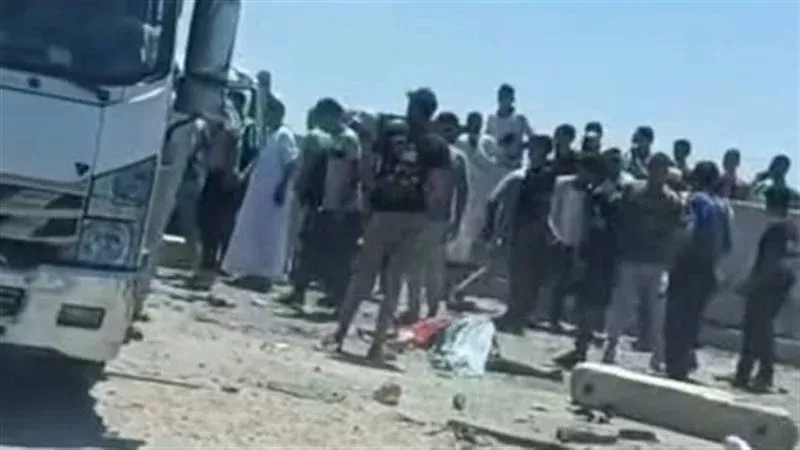 جانب من حادث الطريق
