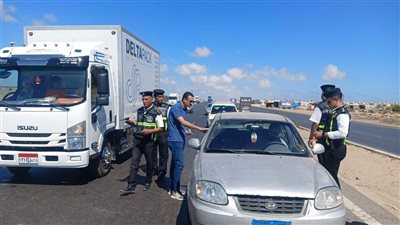 محافظ الدقهلية يتابع حملة للكشف عن تعاطى المخدرات بطريق جمصة