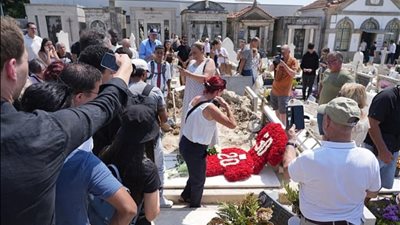 ليفربول يؤجل الحداد على «جوتا» ويعلن الثلاثاء موعدًا لانطلاق التحضيرات