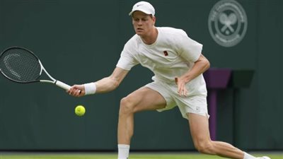 تأهل يانيك سينر وأندريفا إلى الدور ثمن النهائي من بطولة ويمبلدون