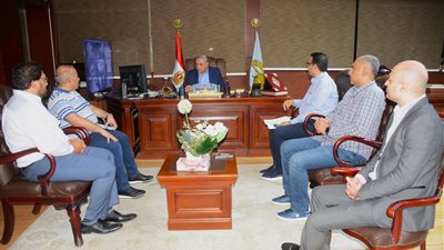 محافظة الغربية تتحرك لحل أزمة الكشف الطبي لطلاب المدارس الجدد