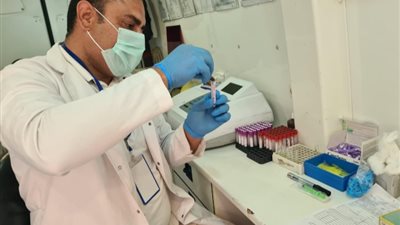 الكشف على 865 مواطنًا خلال قافلة طبية مجانية بمركز ناصر الطبي بدمنهور