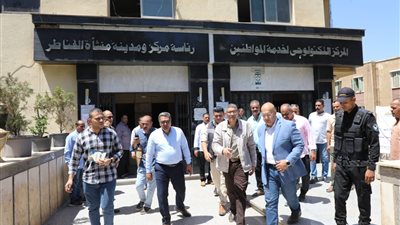 محافظ الجيزة يوجه بتقديم الدعم الفني لكافة المراكز التكنولوجية لتطوير الأداء