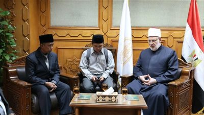 وكيل الأزهر يستقبل وفد معهد زيس الإندونيسي لبحث سبل تعزيز التعاون المشترك