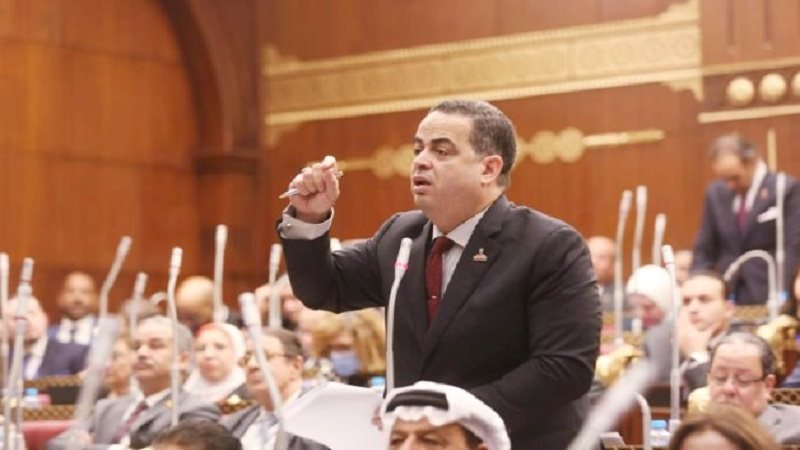 النائب عصام هلال