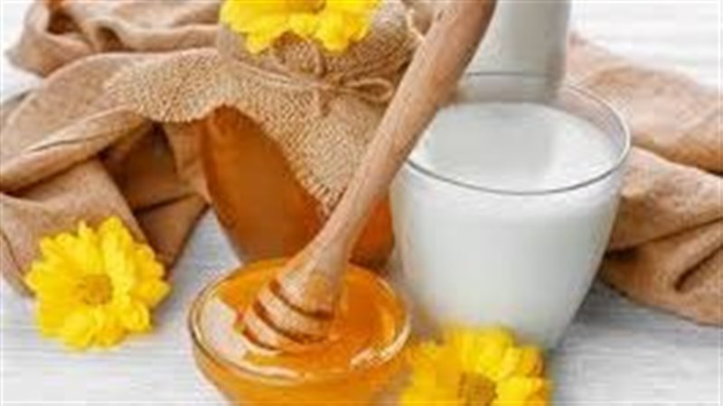 ماسكات طبيعية لترطيب