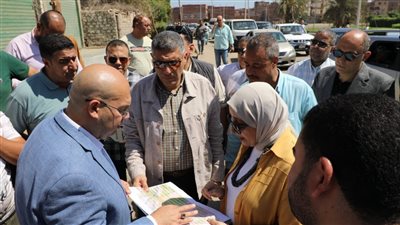 محافظ الجيزة: أعمال تطوير طرق أوسيم ومنشأة القناطر لتحسين الخدمات للمواطنين