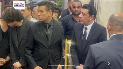 منهم مصطفى كامل ومحمود الليثي .. نجوم الغناء في عزاء أحمد عامر(صور وفيديو)