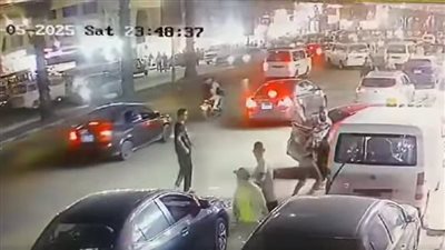 القبض على بلطجي اعتدى على شاب بسلاح أبيض في شارع فيصل| فيديو 