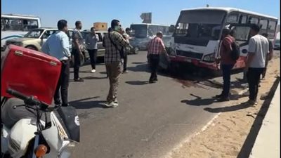 إصابة شخصين فى حادث تصادم أعلى المحورالمركزى بالشيخ زايد