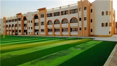  طلاب “STEM” يستغيثون: امتحان “الرياضيات البحتة” خارج المعايير 