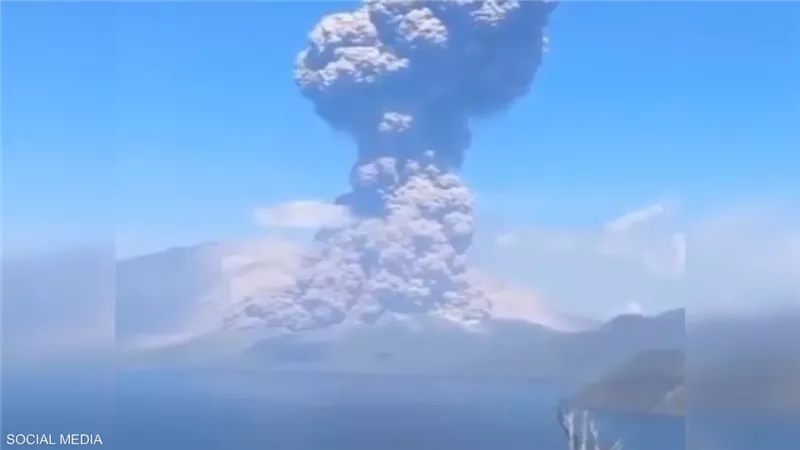بركان في شرق إندونيسيا