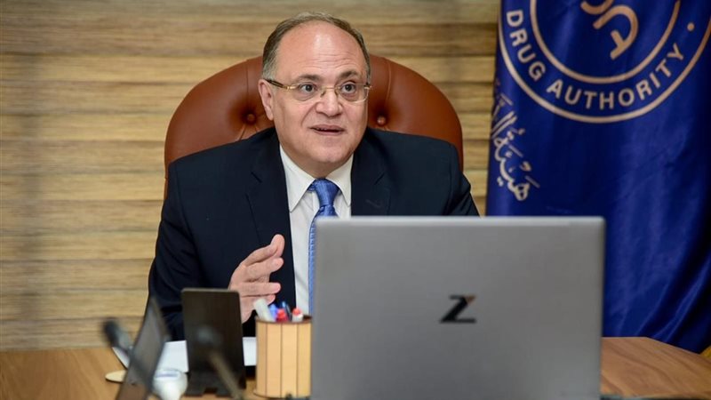 الدكتور على الغمراوي