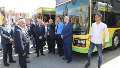 محافظ القاهرة يتفقد أعمال تطوير هيئة النقل العام لخدمة ملايين الركاب يوميًا