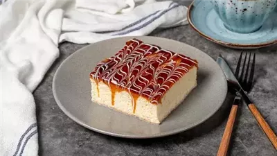 حلى الزبادي والتوت.. نكهة منعشة وخفيفة لصيف لا يُنسى