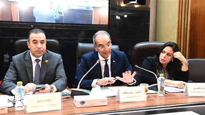 غضب تحت القبة بعد تعطل الدولة.. هل يطيح حريق سنترال رمسيس بوزير الاتصالات؟