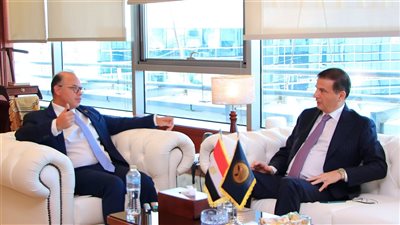 وزير الزراعة ورئيس هيئة الرقابة المالية يبحثان خطط عمل صندوق التكافل الزراعي