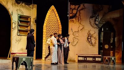 “آداب حلوان” تقدم عروض مشروعات التخرج على مسرح مجمع الفنون والثقافة