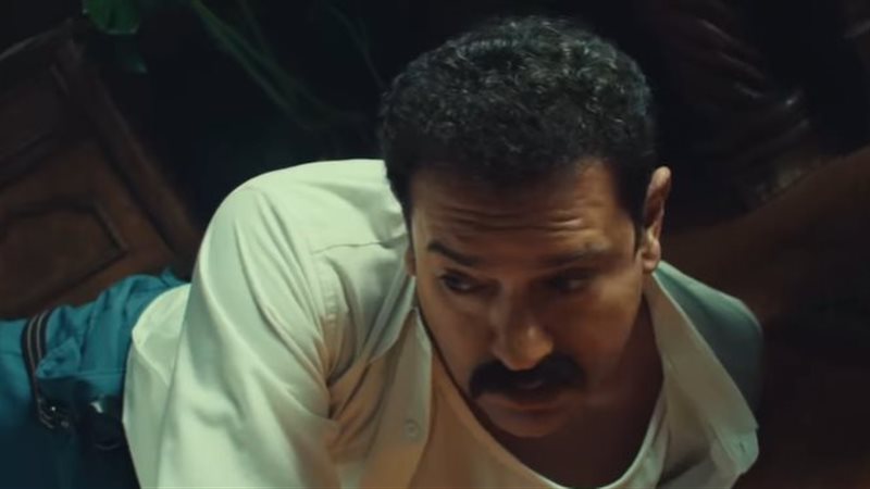 عمرو يوسف في فيلم