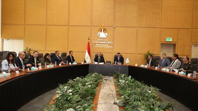 وزيرا قطاع الأعمال العام والإسكان يبحثان مستجدات التعاون في تطويرعدد من الأصول