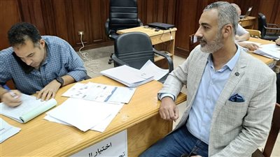 مساعد رئيس حزب العدل للعلاقات الخارجية يتقدم بأوراق ترشحه لانتخابات الشيوخ