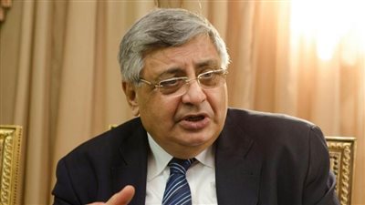 مصر في حالة تأهب.. مستشار الرئيس للصحة يحذر من انتشار متحور 