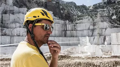 إجراءات قانونية ضد مصنع رخام وجرانيت بأسوان لمخالفته اشتراطات السلامة المهنية