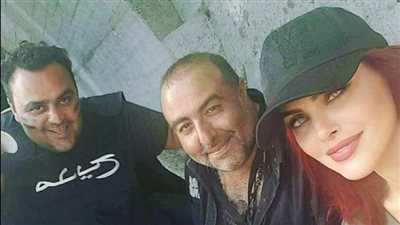 شيكو ودارين حداد ينعيان سامح عبدالعزيز مخرج فيلم حملة فريزر