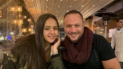 نادر السيد يحتفل بفوز ابنته تمارا بلقب البطولة العربية لكرة السلة سيدات