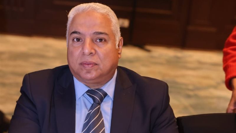 علاء نصر الدين، عضو