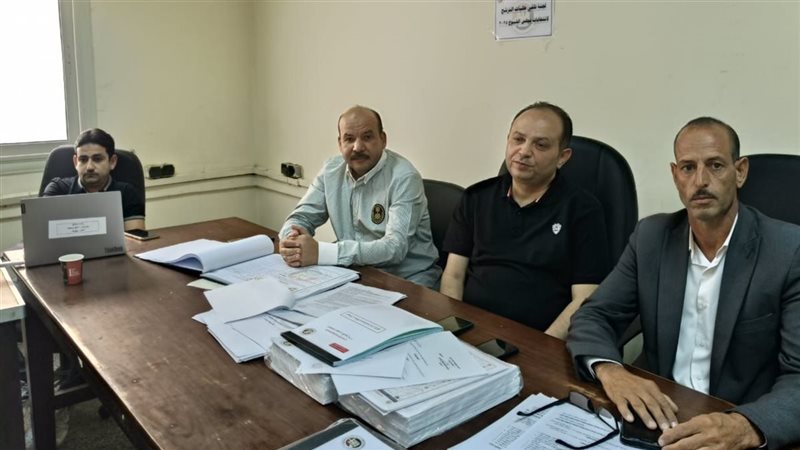 لجنة تلقى الطلبات
